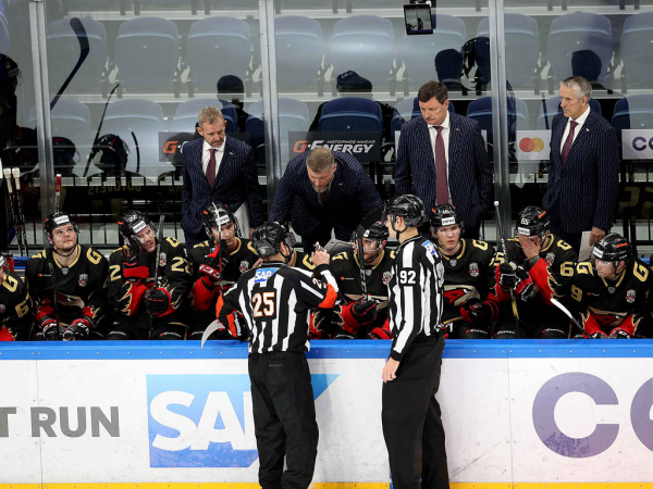 
        «Сухая» победа в юбилейном матче! Как «Авангард» переиграл «Ак Барс»
      