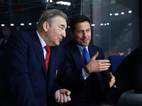 
        «У Хартли максимальный кредит доверия» | Александр Крылов и Владислав Третьяк | Студия 55 Live (ВИДЕО)
      