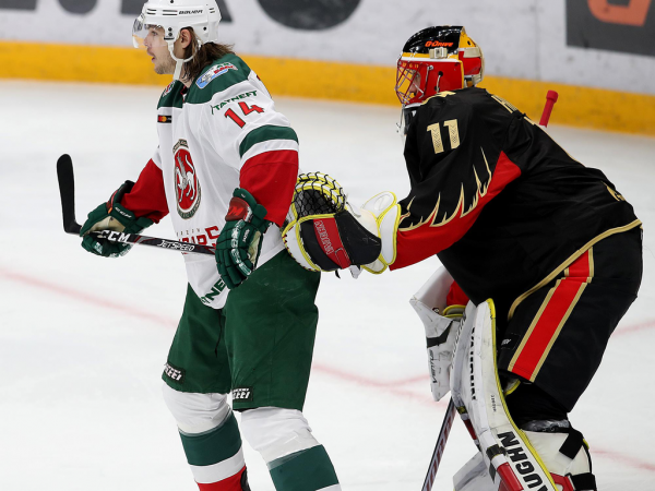 
        «У Хартли максимальный кредит доверия» | Александр Крылов и Владислав Третьяк | Студия 55 Live (ВИДЕО)
      