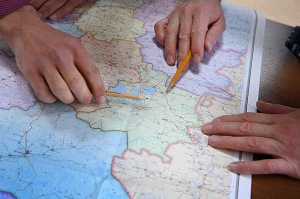 "Лёха из деревни" заинтересовался дорогами и зарплатами