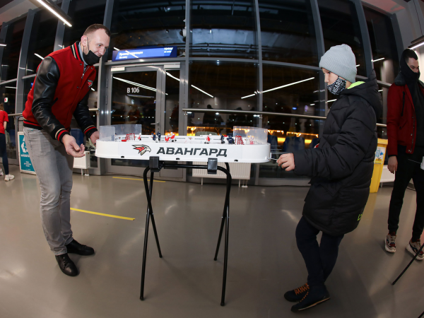 Яромир Ягр в «Авангарде» | Пресс-конференция на юбилейном матче (ВИДЕО)
Яромир Ягр в «Авангарде» | Пресс-конференция на юбилейном матче (ВИДЕО)