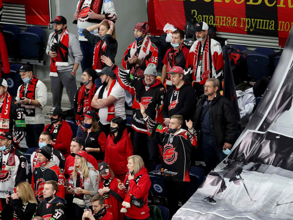 
        «Сухая» победа в юбилейном матче! Как «Авангард» переиграл «Ак Барс»
      