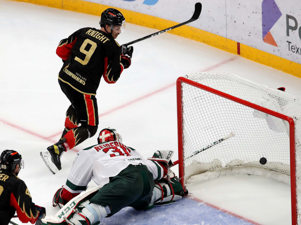 
        «Мы хотели показать нашим ветеранам отличную игру». Комментарии после победы над «Ак Барсом»
      