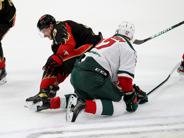 
        «Сухая» победа в юбилейном матче! Как «Авангард» переиграл «Ак Барс»
      