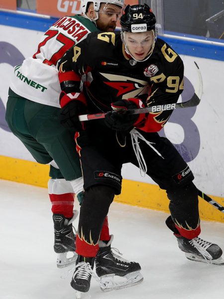 
        «У Хартли максимальный кредит доверия» | Александр Крылов и Владислав Третьяк | Студия 55 Live (ВИДЕО)
      