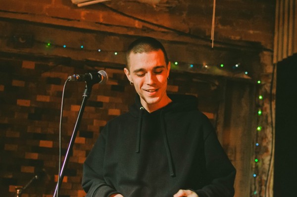 Я не знаю, что же такое "вдохновение". Молодой писатель о том, как в Омске создаётся поэзия