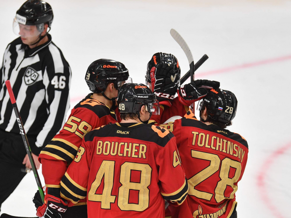 
        «За три минуты до конца подумал: «Пришло моё время!». Комментарии после победы над «Сочи» (ВИДЕО)
      