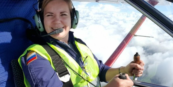 Стихи могут разрушить автора. Молодая поэтесса об эмоциях, которые стоит вкладывать в произведения