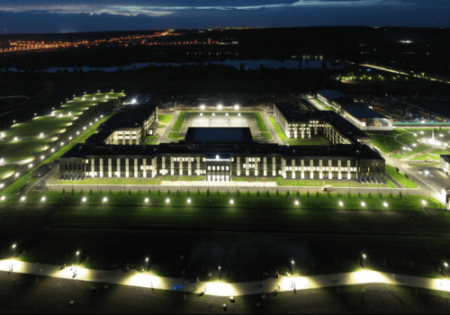 Строителей Омского кадетского корпуса могут задействовать и при возведении «Омск-Федоровки»?