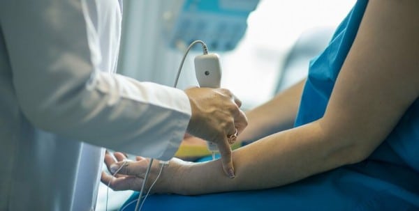 Ещё две больницы в Омске начали приём коронавирусных больных