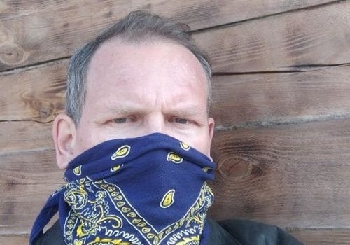 Блогер обозначил в Омске «дизайн элитных районов» и благоустройство для простонародья