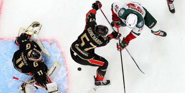 Омский "Авангард" вернул в состав опытного защитника Омский "Авангард" вернул в состав опытного защитника