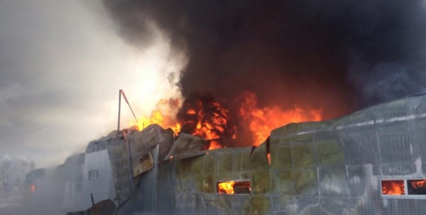 Пожар на складе на 2-й Солнечной тушили почти сутки Пожар на складе на 2-й Солнечной тушили почти сутки