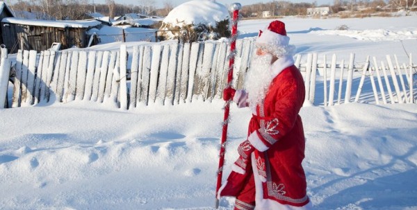 Стать Дедом Морозом для пожилых людей может каждый омич