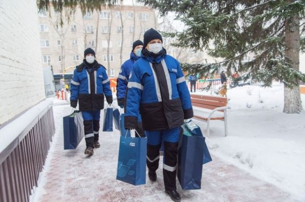 ОНПЗ передал дому ребёнка мультимедийное оборудование и средства ухода