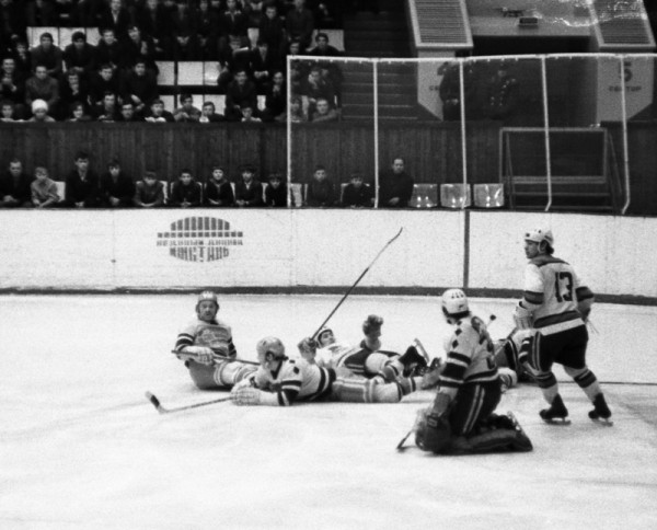 
        «Авангарду» - 70! Рим Мендубаев
      