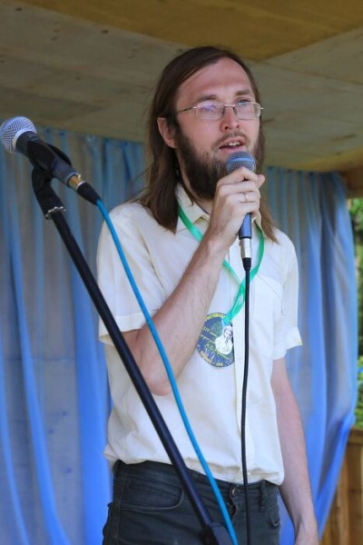 Люди лишаются дара быть скромными. В этом убеждён поэт и писатель Игорь Федоровский Люди лишаются дара быть скромными. В этом убеждён поэт и писатель Игорь Федоровский