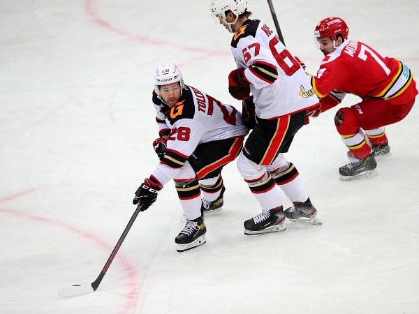 "Авангард" вышел на первое место в КХЛ по реализации большинства