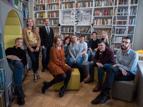 Стихотворение - фотография времени. Омский автор о социальной поэзии