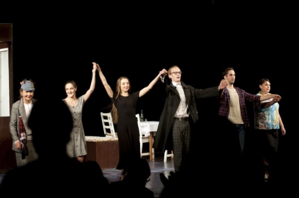 Любить – не значит жениться. Историю про Игоря и Веру поставили в «Галёрке» Любить – не значит жениться. Историю про Игоря и Веру поставили в «Галёрке»