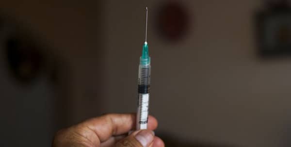 В Омской области стартует массовая вакцинация от COVID-19