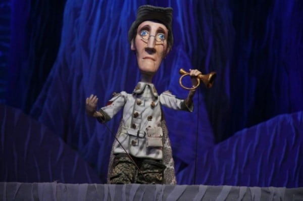 За что королевы ненавидят принцесс? Спросите у волшебного зеркала