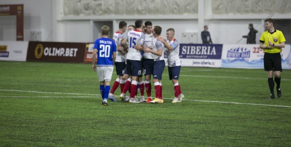 Футболисты "Иртыша" ушли на зимние каникулы на 17-м месте