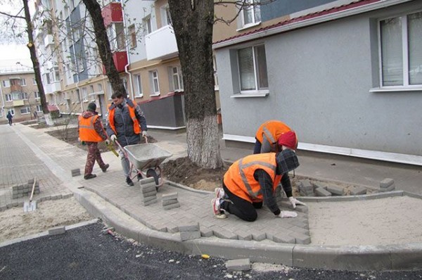 По нацпроекту в 2021 году благоустроят 13 омских дворов