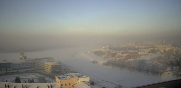 Какой "химией" пахло утром в Омске, рассказали в Минприроды