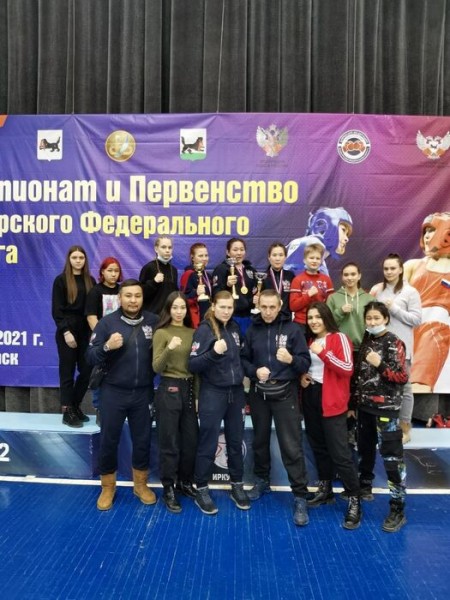 Омички привезли 11 медалей с первенства Сибири по боксу