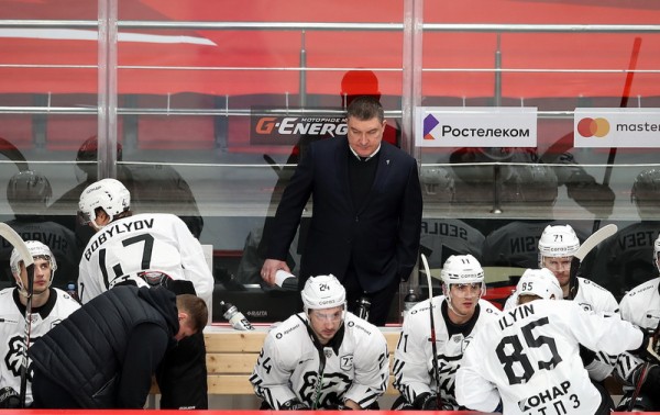 Л. Вайсфельд: «Салават Юлаев» практически играет одним звеном, а «Авангард» не так сильно нагружает своих лидеров