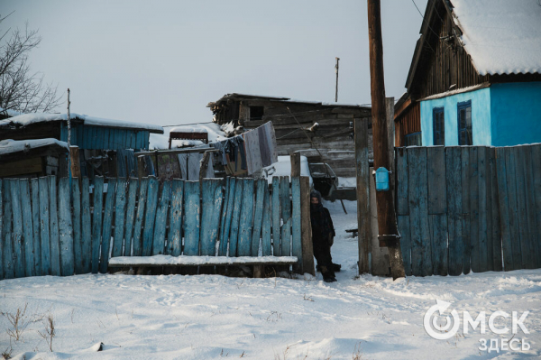 Колыбель омского "ТикТока". Как журналист "Омск Здесь" с Лёхой из деревни на берёзу лазил Колыбель омского "ТикТока". Как журналист "Омск Здесь" с Лёхой из деревни на берёзу лазил