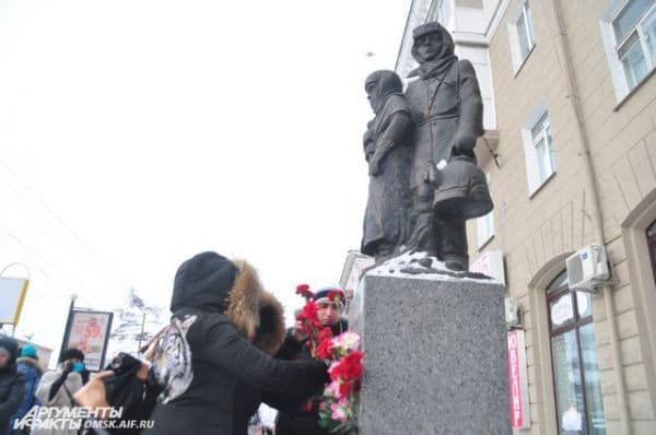 «Выносили на руках и отправляли в госпиталь». Кто спас ленинградских детей