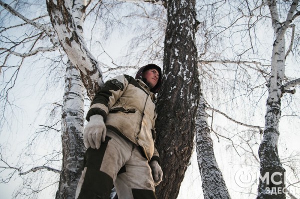 Колыбель омского "ТикТока". Как журналист "Омск Здесь" с Лёхой из деревни на берёзу лазил Колыбель омского "ТикТока". Как журналист "Омск Здесь" с Лёхой из деревни на берёзу лазил