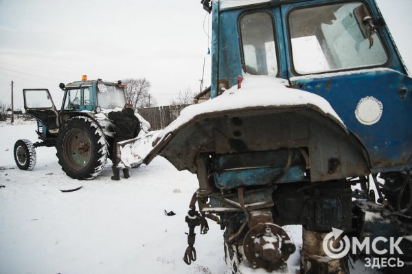 Колыбель омского "ТикТока". Как журналист "Омск Здесь" с Лёхой из деревни на берёзу лазил Колыбель омского "ТикТока". Как журналист "Омск Здесь" с Лёхой из деревни на берёзу лазил