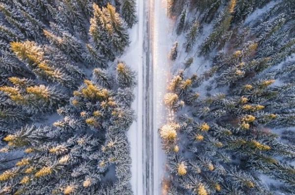 Казахстан вновь закрыл дорогу из Омска в Павлодар из-за морозов