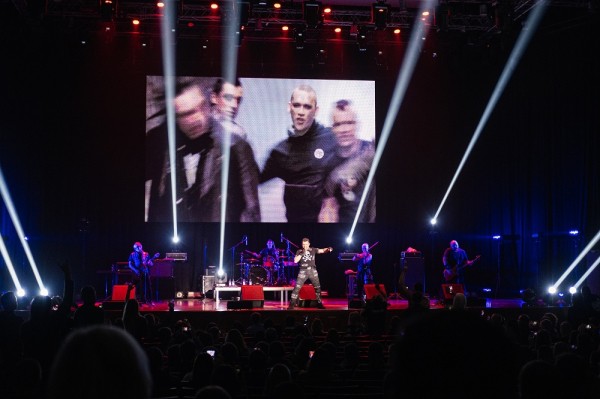 Половина зала лучше, чем ничего. Роман Семёнов о возобновлении концертов в Омске