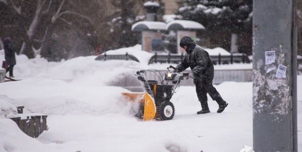 Омичей будут штрафовать за плохую уборку снега Омичей будут штрафовать за плохую уборку снега