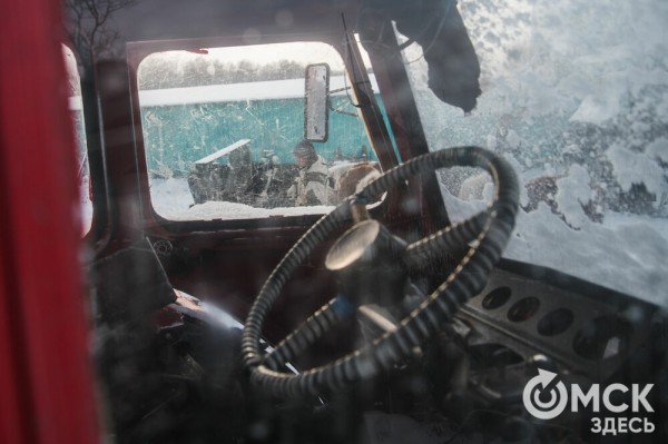 Колыбель омского "ТикТока". Как журналист "Омск Здесь" с Лёхой из деревни на берёзу лазил Колыбель омского "ТикТока". Как журналист "Омск Здесь" с Лёхой из деревни на берёзу лазил