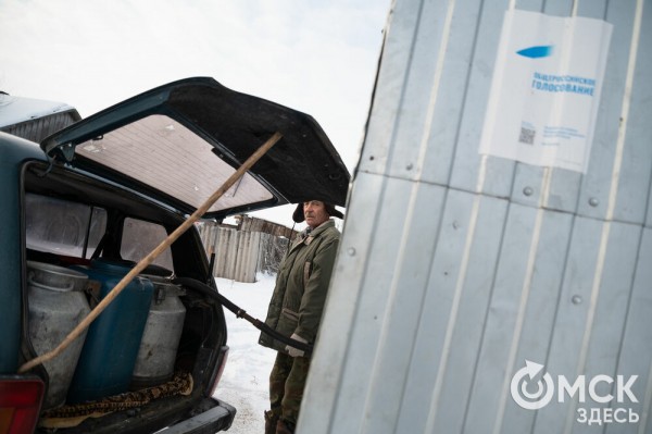 Колыбель омского "ТикТока". Как журналист "Омск Здесь" с Лёхой из деревни на берёзу лазил Колыбель омского "ТикТока". Как журналист "Омск Здесь" с Лёхой из деревни на берёзу лазил