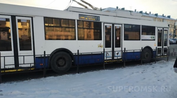 Муниципальным перевозчикам Омска утвердили тариф на проезд в 2021 году Муниципальным перевозчикам Омска утвердили тариф на проезд в 2021 году