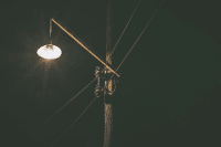 Освещения на омской улице удалось добиться только через суд