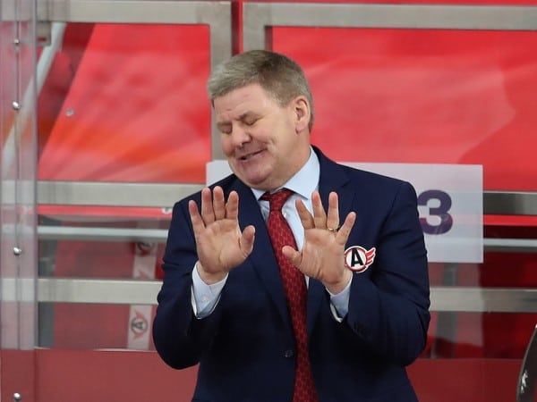 Л. Вайсфельд: «Салават Юлаев» практически играет одним звеном, а «Авангард» не так сильно нагружает своих лидеров