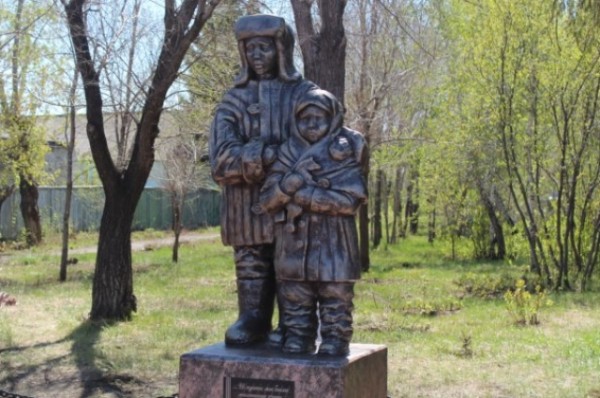 «Выносили на руках и отправляли в госпиталь». Кто спас ленинградских детей