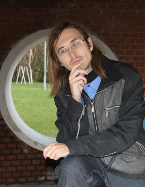 Омск - неоднозначный и противоречивый герой. Омский автор о различиях поэзии и прозы