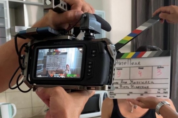 Кино из жизни. Омский режиссёр Яна Мартынец – о нюансах профессии Кино из жизни. Омский режиссёр Яна Мартынец – о нюансах профессии