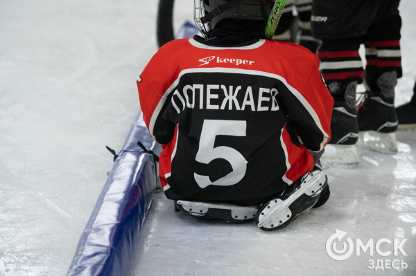 Черлакская "Юность" не смогла затмить омский "Кристалл" Черлакская "Юность" не смогла затмить омский "Кристалл"