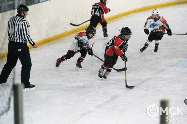 Черлакская "Юность" не смогла затмить омский "Кристалл"