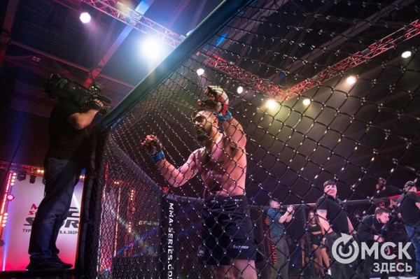 5:0. Команда Александра Шлеменко разгромно выиграла домашний турнир по ММА