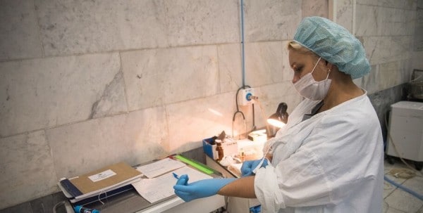 Омским медсёстрам выплатят по полмиллиона рублей